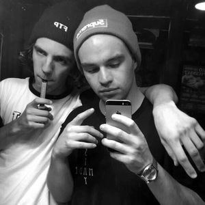 Meet your Posher, Ean